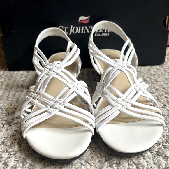 St. John's Bay Shoes - Women’s white St. John’s Bag sandals- size 7 never worn new in box
